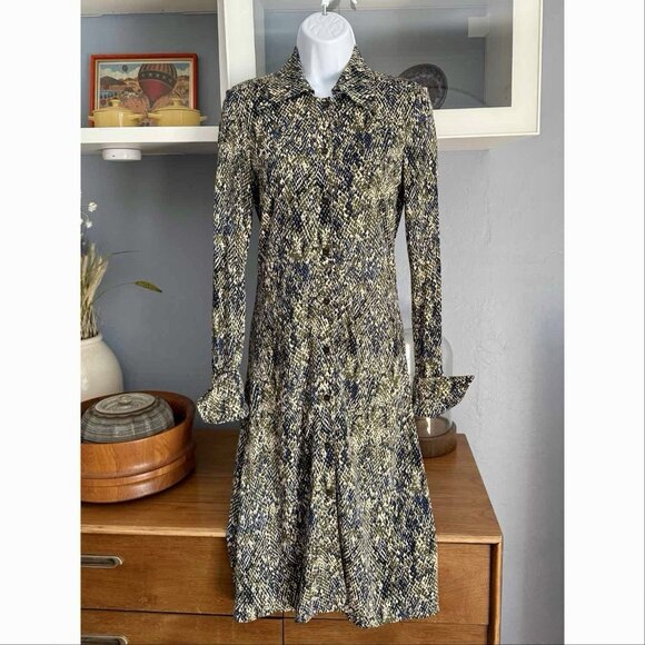 Diane Von Furtenberg 70s style Snake Print Silk Jersey Shirt Dress Size 4 - Picture 8 of 8